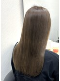 ミルクティーグレージュ