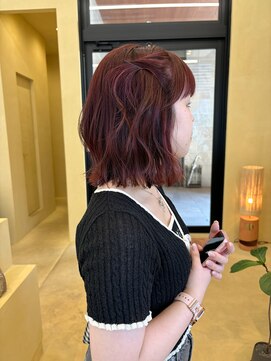 スニュウ(snuw) 切りっぱなしボブ小顔カットグレージュミルクティ