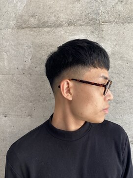 レンゲン(LENGEN) メンズパーマフェードバーバーツイスト理容室カット