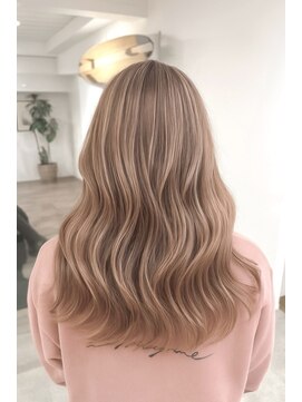 ヘアサロン エフ 渋谷(F) #ブリーチ#ケアブリーチ#ミルクティーベージュ