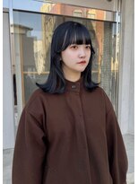 イン(in.)&nbsp;ミディアムぱつ/顔まわり/黒髪