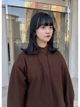 ミディアムぱつ/顔まわり/黒髪