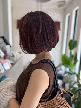 ホワイトストーン WHITE STONE 暗めカラーシルエット美人ボブ