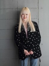 スタイリスト　山本愛來