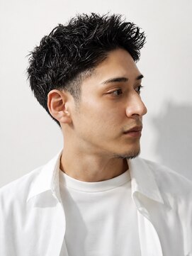 ヒロギンザ 銀座本店(HIRO GINZA) メンズショート/アップバング/フェザーアップ〈理容室〉