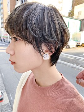 ヴェルダ 池袋店(verda) 伸ばしかけウルフショート×パールブランジュ