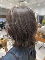 ネイロ 錦糸町(NeiRo)&nbsp;エアリーミディショートパーマ黒髪カタログホワイトアッシュ