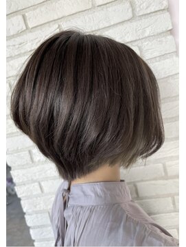 リーオオサカ(Lee Osaka) 【Lee大阪店】可愛いから綺麗へ。ひし形シルエット/新出奈津樹