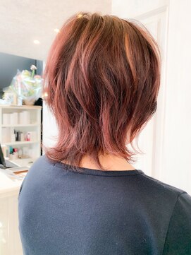 キャアリー(Caary) 福山市イルミナカラー人気外ハネウルフハイライト人気キャアリー