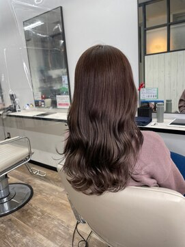 ナンバー イル デュッカ 札幌(N° il duca) 大人かわいいエギョモリ ミルクティーブラウン ひし形シルエット