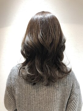 カルテット(Quartett) アッシュブラウンカラー