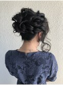 サイド 編み込み 少し 高め ゆるふわ ヘアアレンジ