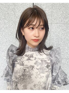 エマ ギンザ(EMMA GINZA) 大人可愛いくびれミディアム
