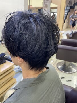 ゼスト 吉祥寺店(ZEST) ふんわりウェーブでフェミニンショート/吉祥寺店松沢恵美子