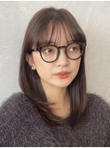 顔周りレイヤーカットくびれヘアミルクティーベージュカラー