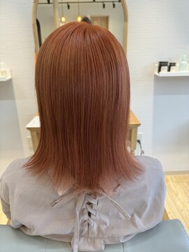 アリビオ(alivio) 【オレンジカラー】キリッパなし,ミディボブ