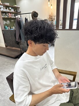 ウォルク(WOLK) 波巻きスパイラル/マッシュパーマ