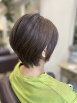 プラウドヘアー(Proud hair) 艶感カラーで大人の綺麗めエアリーショートstyle…★