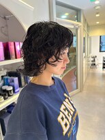 アム(amu)&nbsp;ウルフパーマ/パーマウルフ/ウェーブパーマ/ボブウルフ