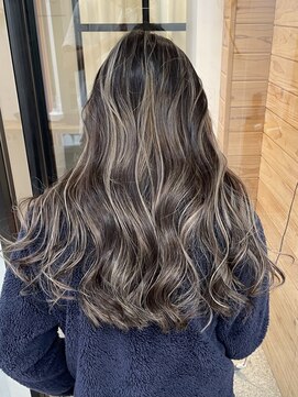 アップ(A+hair) ハイライトカラーミルクティーケアブリーチ白髪ぼかし髪質改善