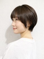 エアー 青山(AIR)&nbsp;前髪あり耳掛け丸みボブコンパクトショート20代30代40代50代