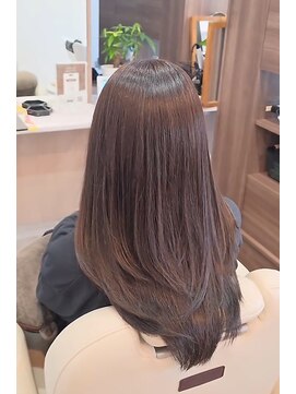 ヘアアトリエ ナイン(hair atelier nine) ピンクベージュ/アンブレラカラー/クールショート/前髪