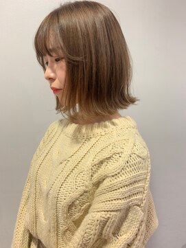 クラン(clan) clan 外ハネベージュボブ