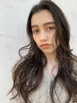 ロイジー(roijir) 【roijir 表参道】柔らかオリーブブラウンカラー