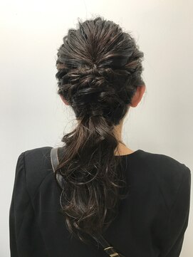 リヴ 目黒(riv.) ダウンスタイル/ヘアセット/[目黒駅]