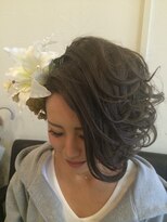 ラビス 浦和(Lovis)&nbsp;美髪/ネビージュ/大人かわいい/透明感ショート[浦和]