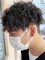 クオル 立川(QOL)&nbsp;ツイストスパイラルパーマツイストパーマメンズマッシュ刈り上げ