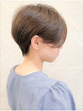 ビープ(beep) 頭の丸みが際立つハンサムショート【赤羽】