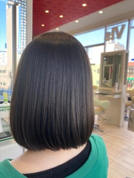 ビス リアン 川口店(Vis lien) カット カラー トリートメント