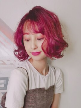 パーク(PARK.umeda) ビビットなピンクカラー