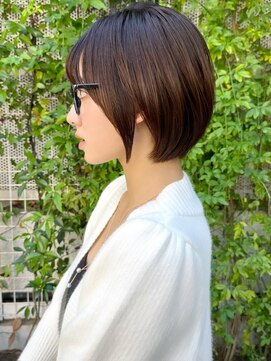 アフロート ルヴア(AFLOAT RUVUA) みねスタイル♪ 似合わせ ショート ボブ 30代 40代 小顔 新宿