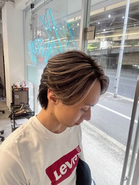 メンズサロン キング 梅田店(Men’s salon K!ng) 波巻きツイストスパイラルパーマ/フェザーパーマ/眉毛/メンズ