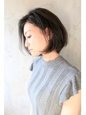 大人世代の定番ボブ × ダークグレー