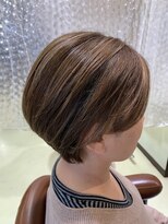 アズールサン 草加西口店(azule-sun)&nbsp;ハイライトカラー,ショートボブ,ベージュ