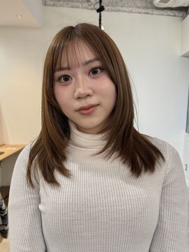 マルケ ドゥ マッシュ(MaruQuee de mashu) 透明感カラー/レイヤーカット/ミディアムレイヤーウルフレイヤー