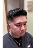 フォーコーナーズ(Four Corners)&nbsp;スキンフェードツーブロック刈り上げジェットモヒカンマンバン