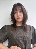ミディアム×外はね*ミディアムレイヤーカット*くびれヘア