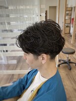 コモレビ(komorebi)&nbsp;【山本智文】ルーズパーマへセンターパート