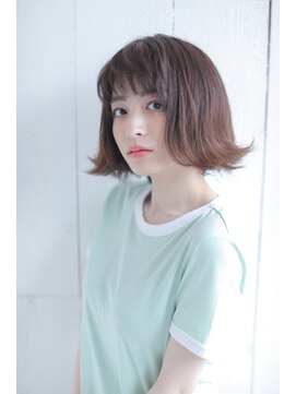 ジーナ 新宿(Zina) 外ハネスタイル【Zina　大越香苗】