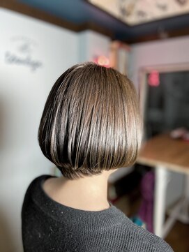 ウラロージュ(uraloge) ☆ ボブ×ブルーアッシュ ☆