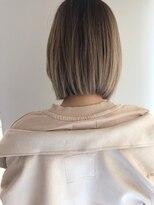 ラル 立川(lar)&nbsp;フレンチベージュ_オリーブベージュレイヤーカットウェットヘア