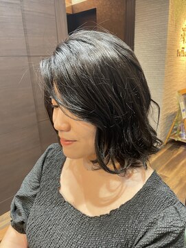 ベルード(bellood) 動きのあるミディアム