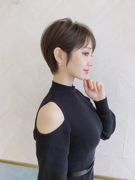 ロンド ストラーダ 心斎橋(Lond strada) ショート×ハイライト白髪ぼかし×シルキーベージュ[心斎橋]