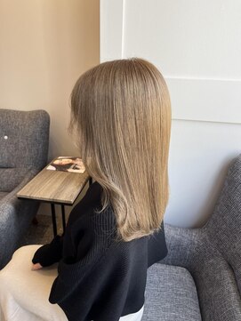 エレノア 梅田店(Eleanor) ハニーベージュ