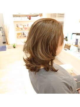 シルビジュー(Cills Bijou) ☆大人女性美髪くびれセミディレイヤースタイル☆