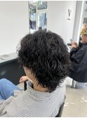 モテウルフ×波巻きパーマ